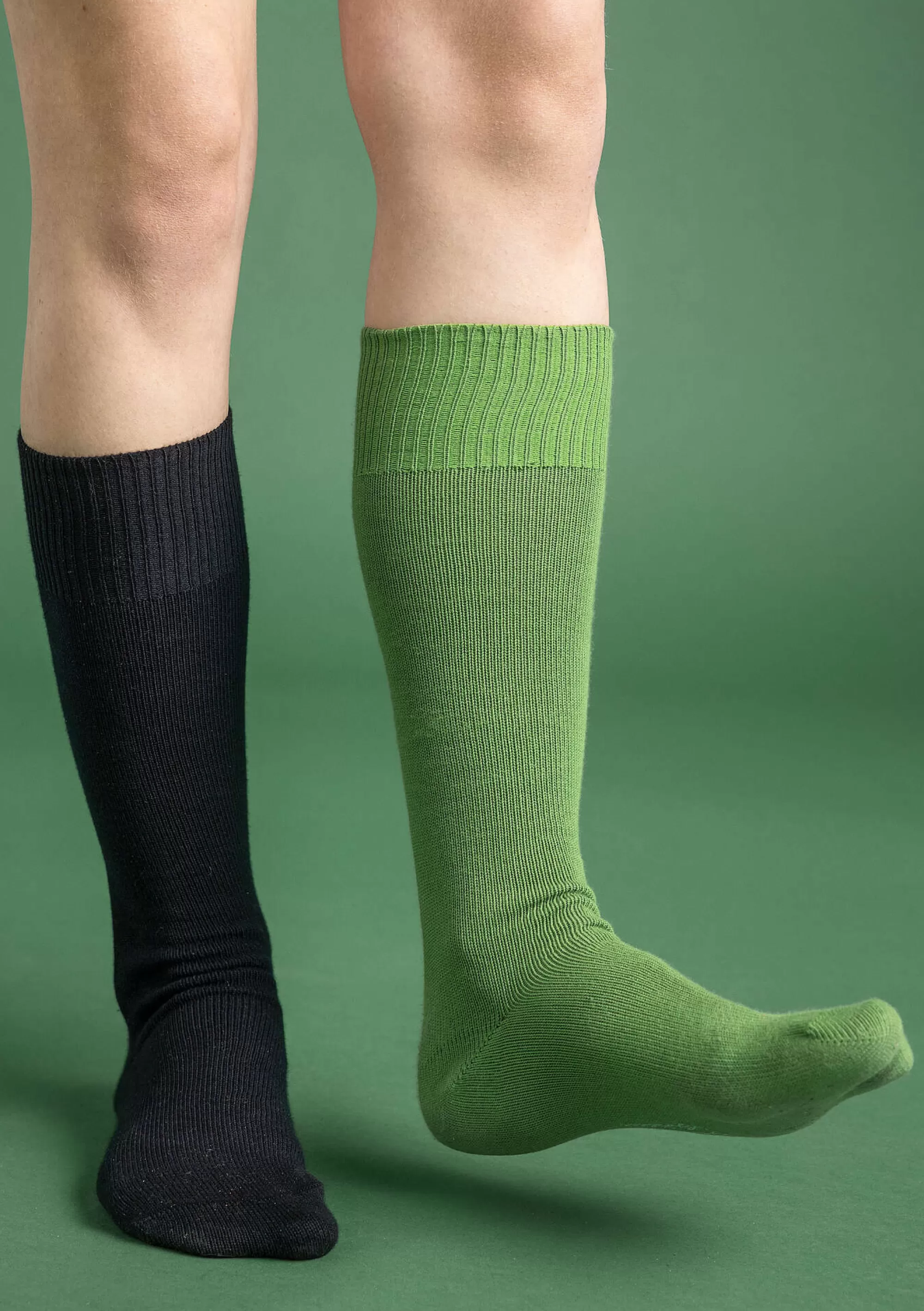 Accessoires | Skandinavische Mode^Gudrun Sjödén Einfarbige Kniestrümpfe Aus Bio-Baumwolle koriander