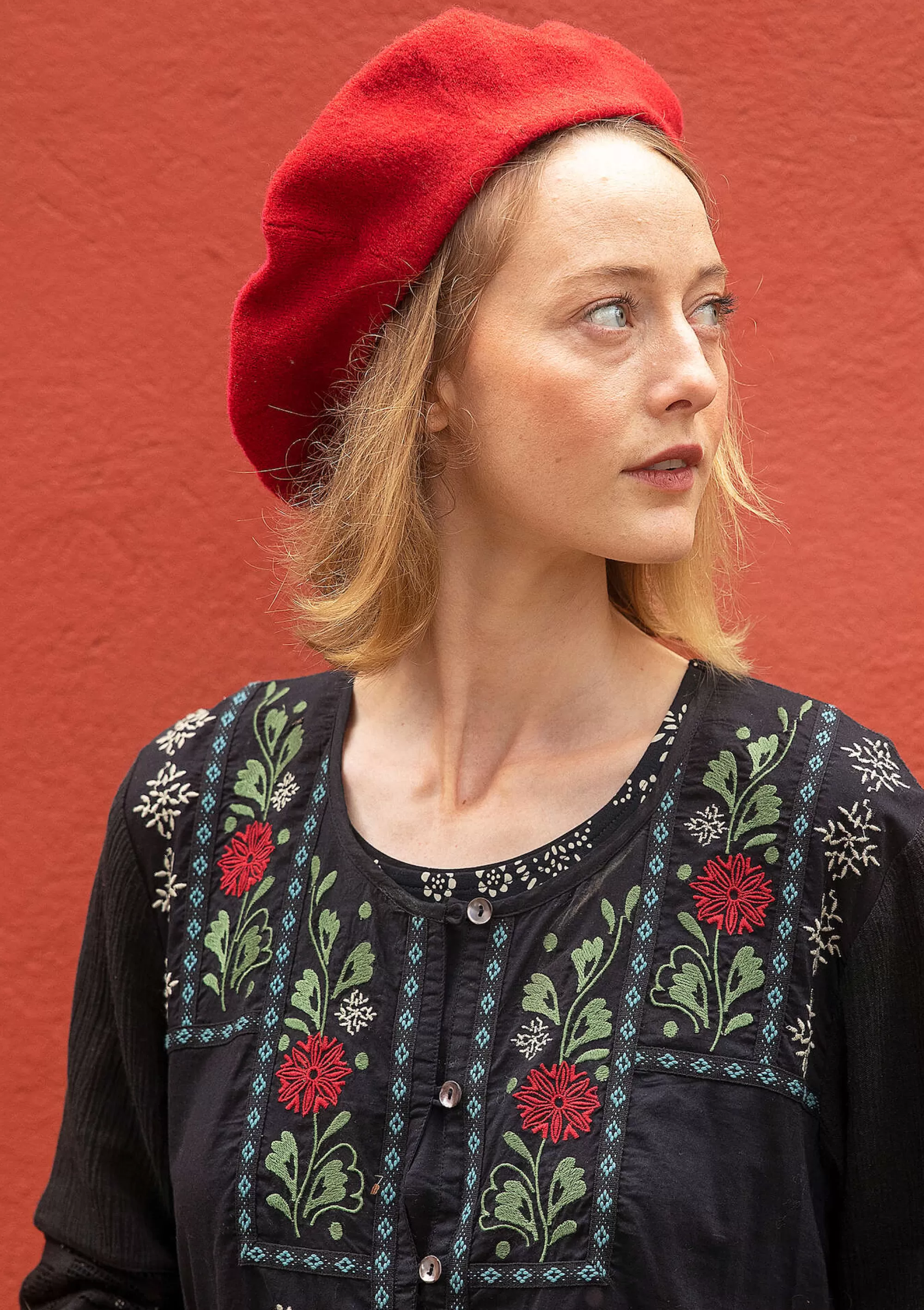 Accessoires | Skandinavische Mode^Gudrun Sjödén Gestrickte Baskenmütze Aus Gefilzter Bio-Wolle tomate