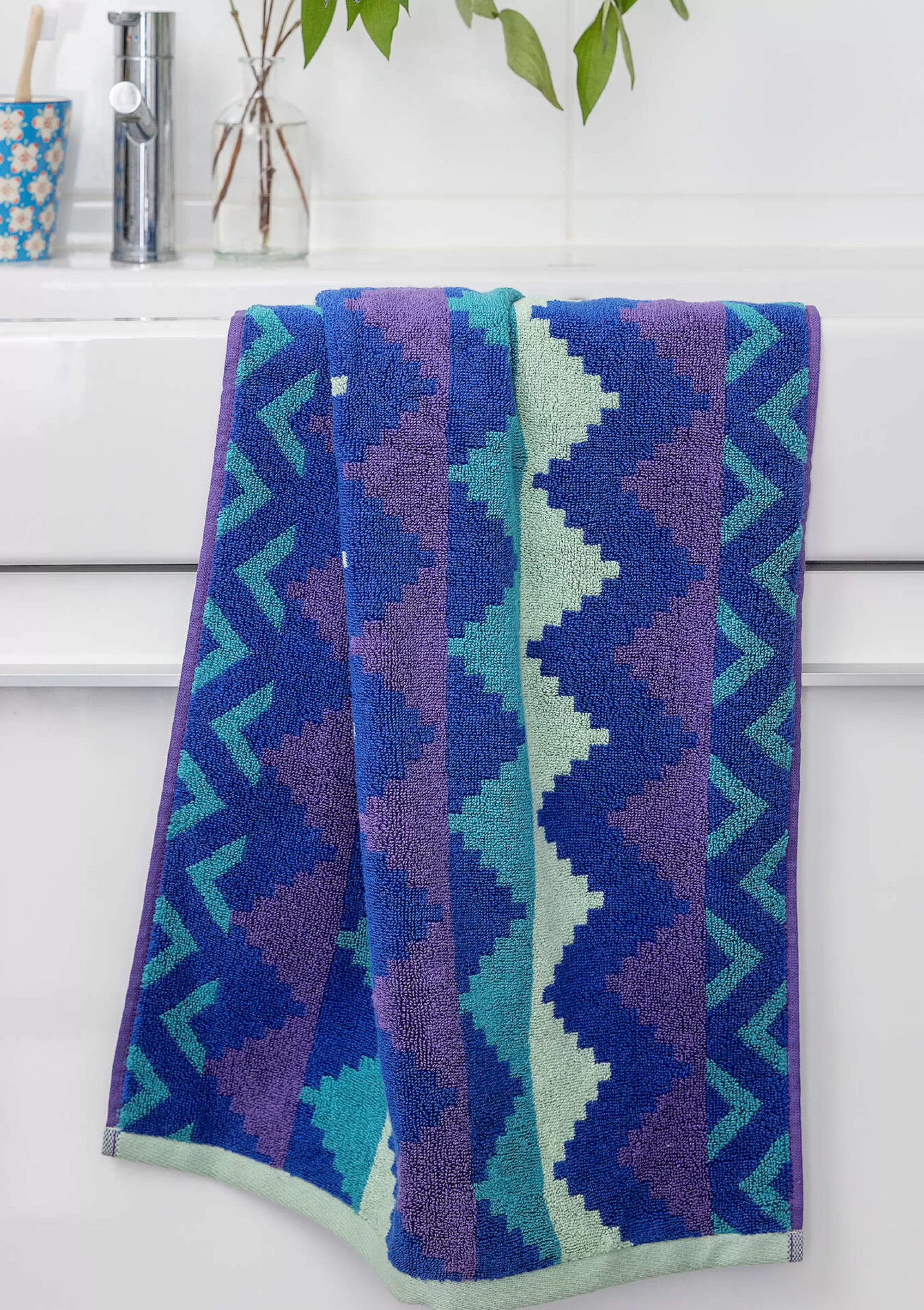 Bad-Accessoires | Frottee^Gudrun Sjödén Handtuch Peaks Aus Bio-Baumwolle brillantblau