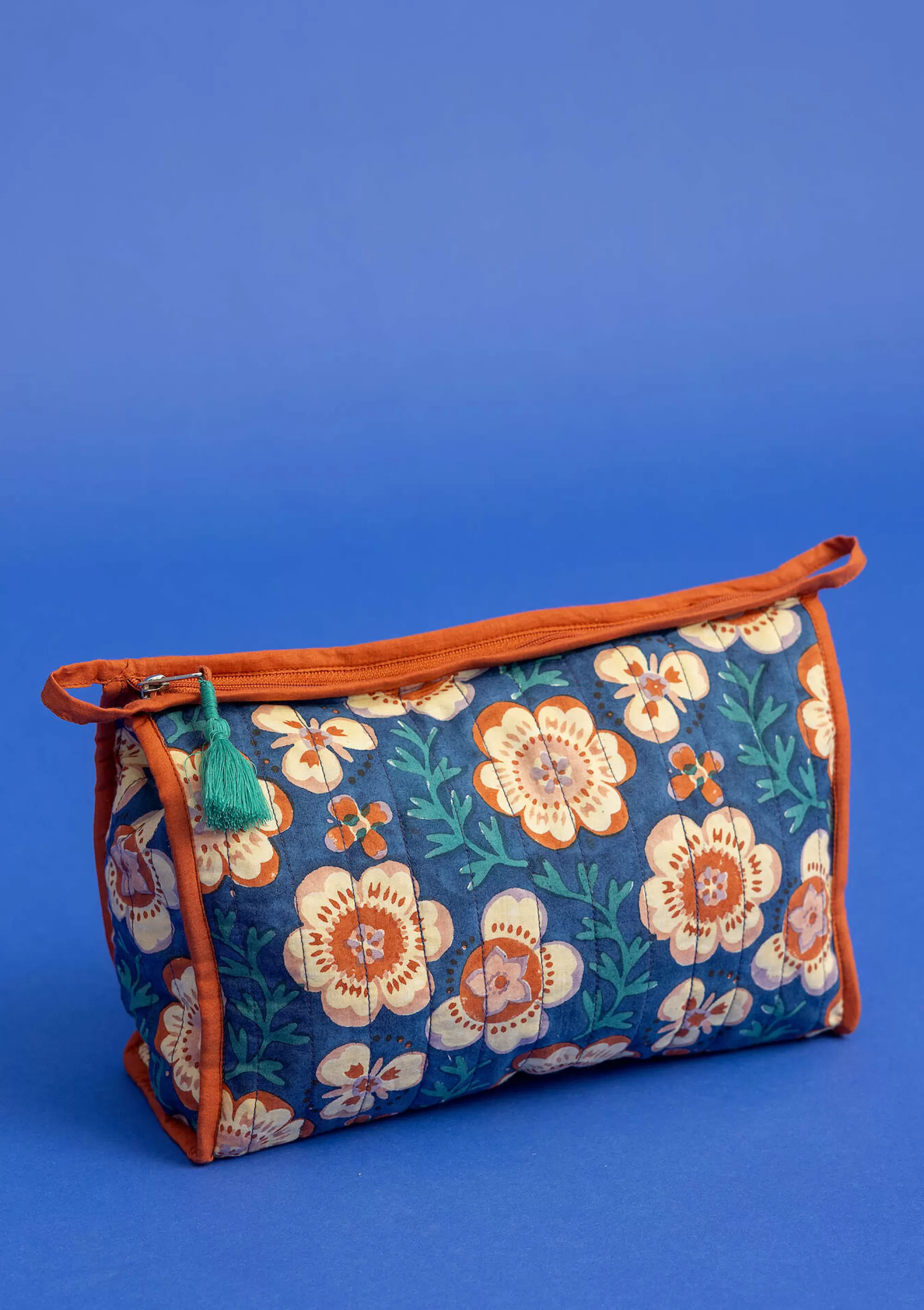 Taschen | Dekoration & Accessoires^Gudrun Sjödén Kulturtasche Petals Aus Bio-Baumwolle porzellanblau