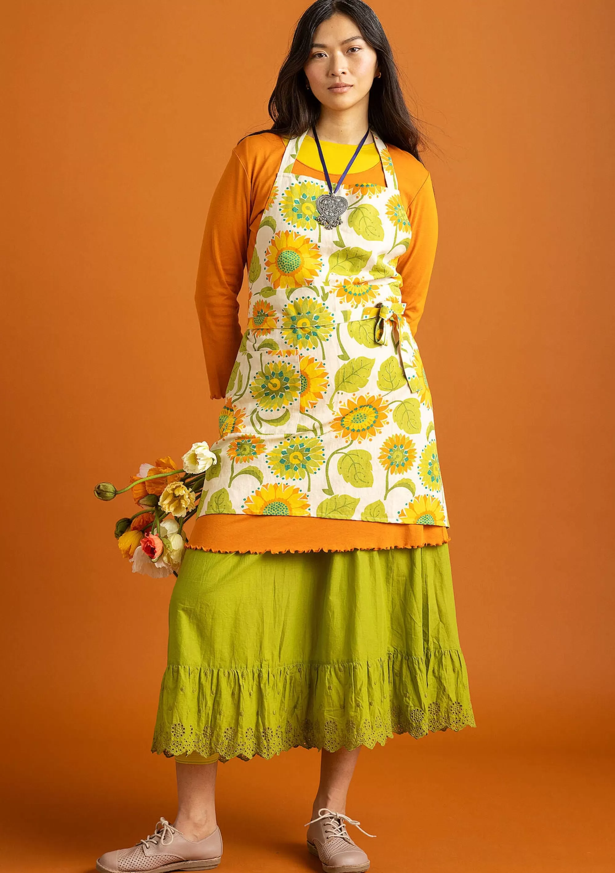Sonnenblumen für UNHCR | Küche & Esszimmer^Gudrun Sjödén Schürze Sunflower Aus Bio-Baumwolle/Leinen hellsand